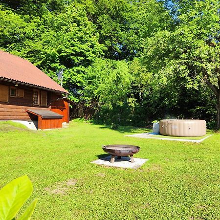 Silent Orchard Villa Naklo Exterior photo