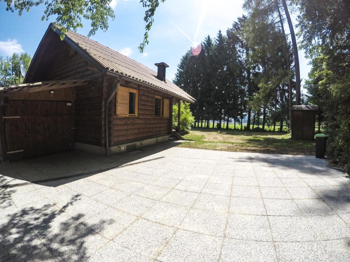 Silent Orchard Villa Naklo Exterior photo